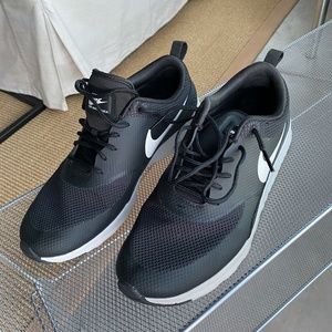 Nike Air Max Thea Sneakers